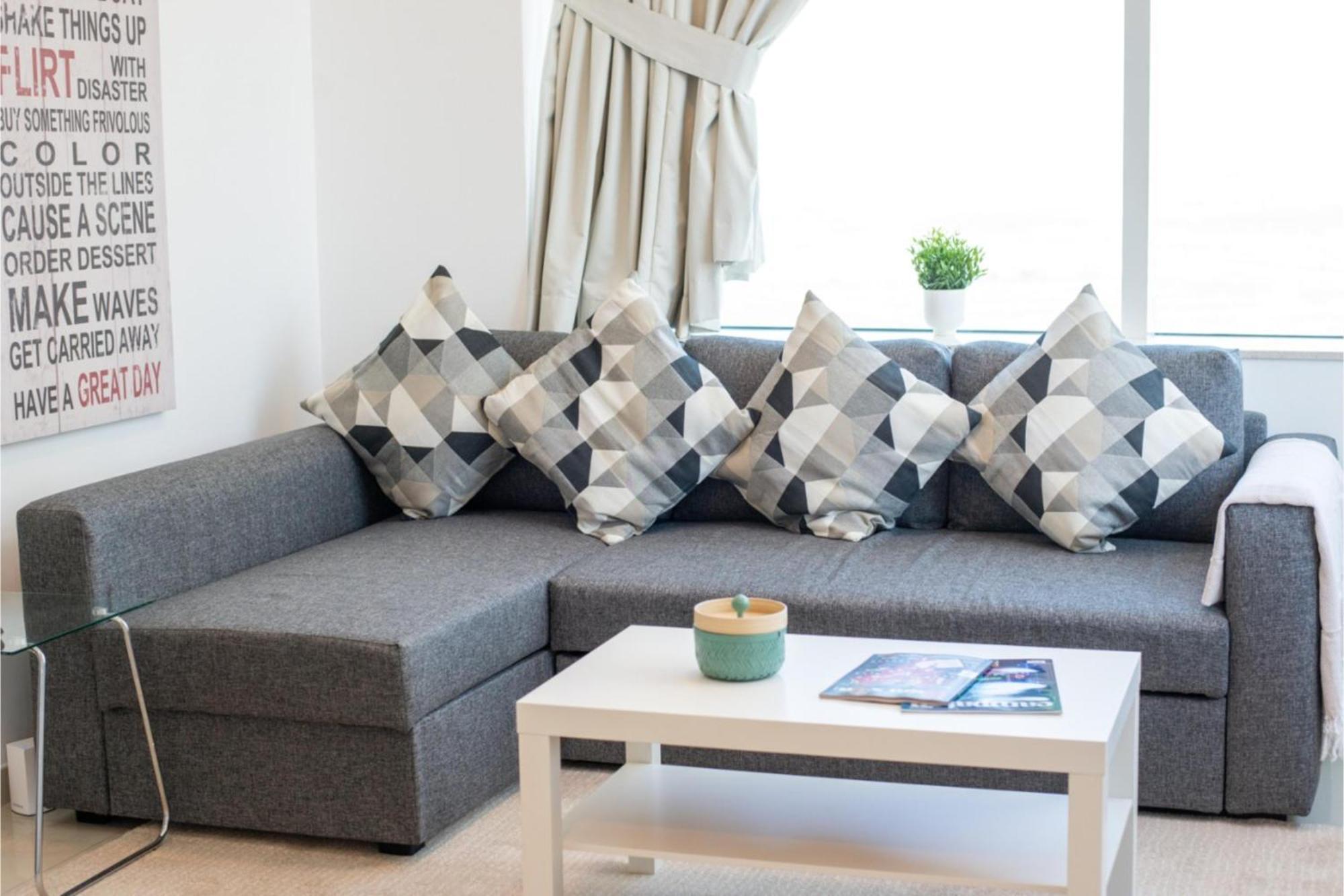 Havn - 1 Bedroom In Marina With Sea Views *