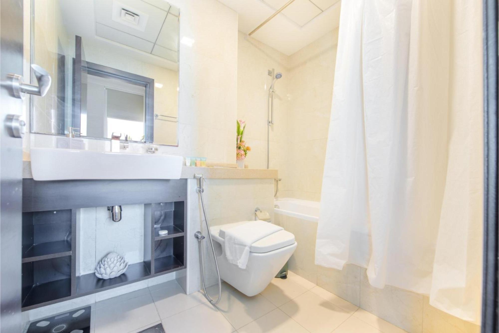 Havn - 1 Bedroom In Marina With Sea Views *